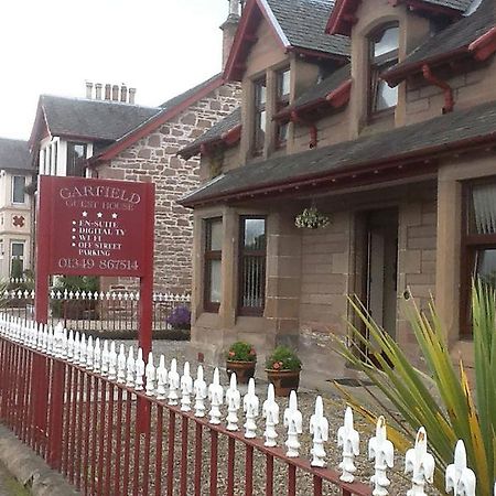 Garfield Guesthouse Дингуолл Экстерьер фото