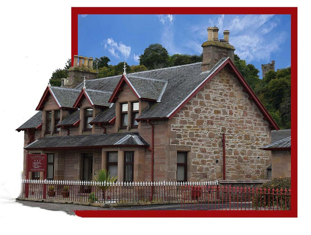 Garfield Guesthouse Дингуолл Экстерьер фото